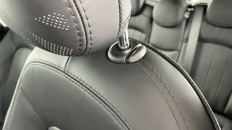 MINI Hatchback 1.5 Cooper Exclusive Premium 5dr Auto Petrol Hatchback